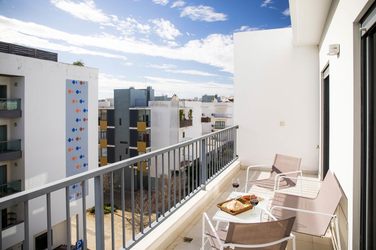B04 - Luxury 2 Bed W Terrace Pool Apartment Лагос Екстериор снимка